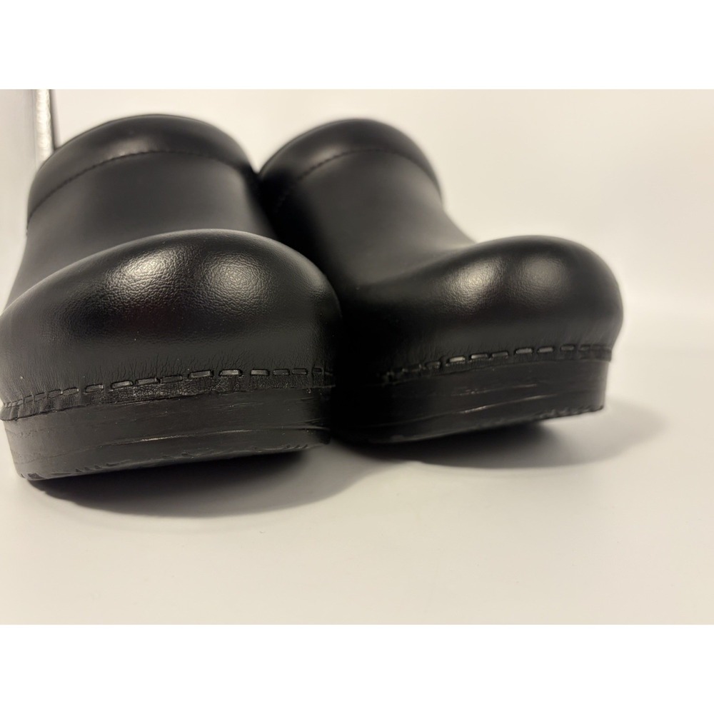 Dansko Professional Black Clogs Women's Size 38 (US size 7.5-8) - Picture 9 of 12